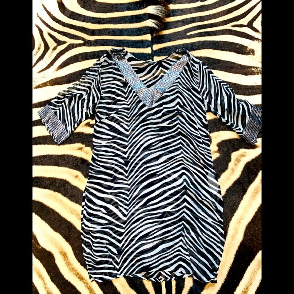 Zingara Swimsuit cover up